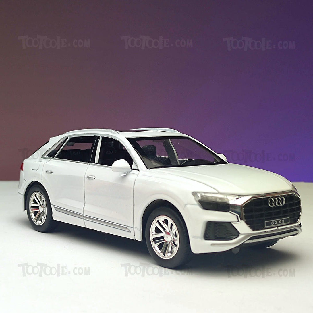 Diecast Car Audi Q8 Quattro Luxury SUV Pull Back Car Model with Sound Light - Tootooie