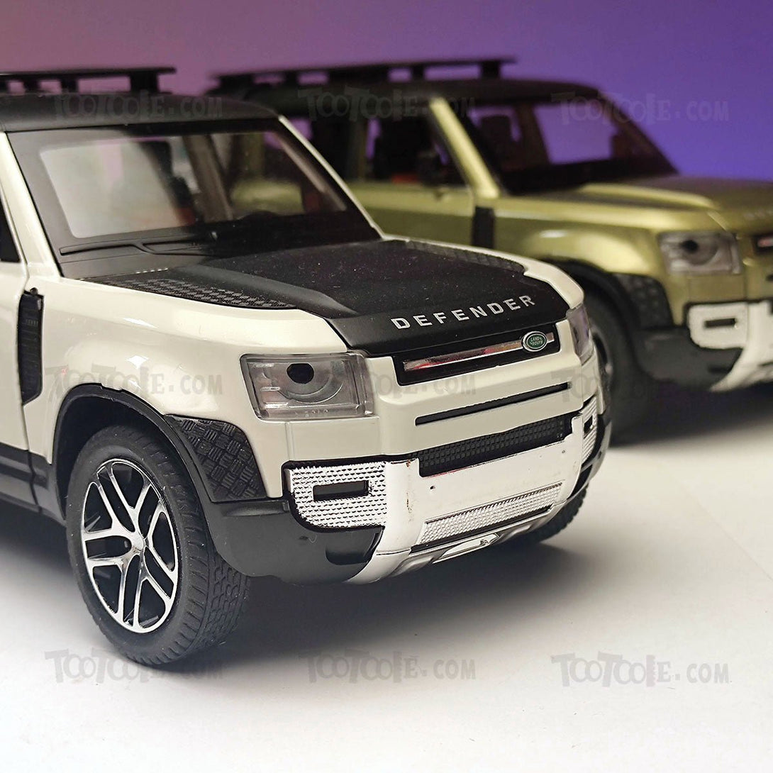 Diecast Car Land Rover Defender Luxury SUV Pull Back Car Model with Light - Tootooie