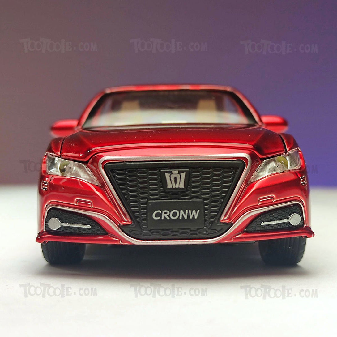 Diecast Car Toyota Crown Luxury SUV Pull Back Car Model with Light - Tootooie