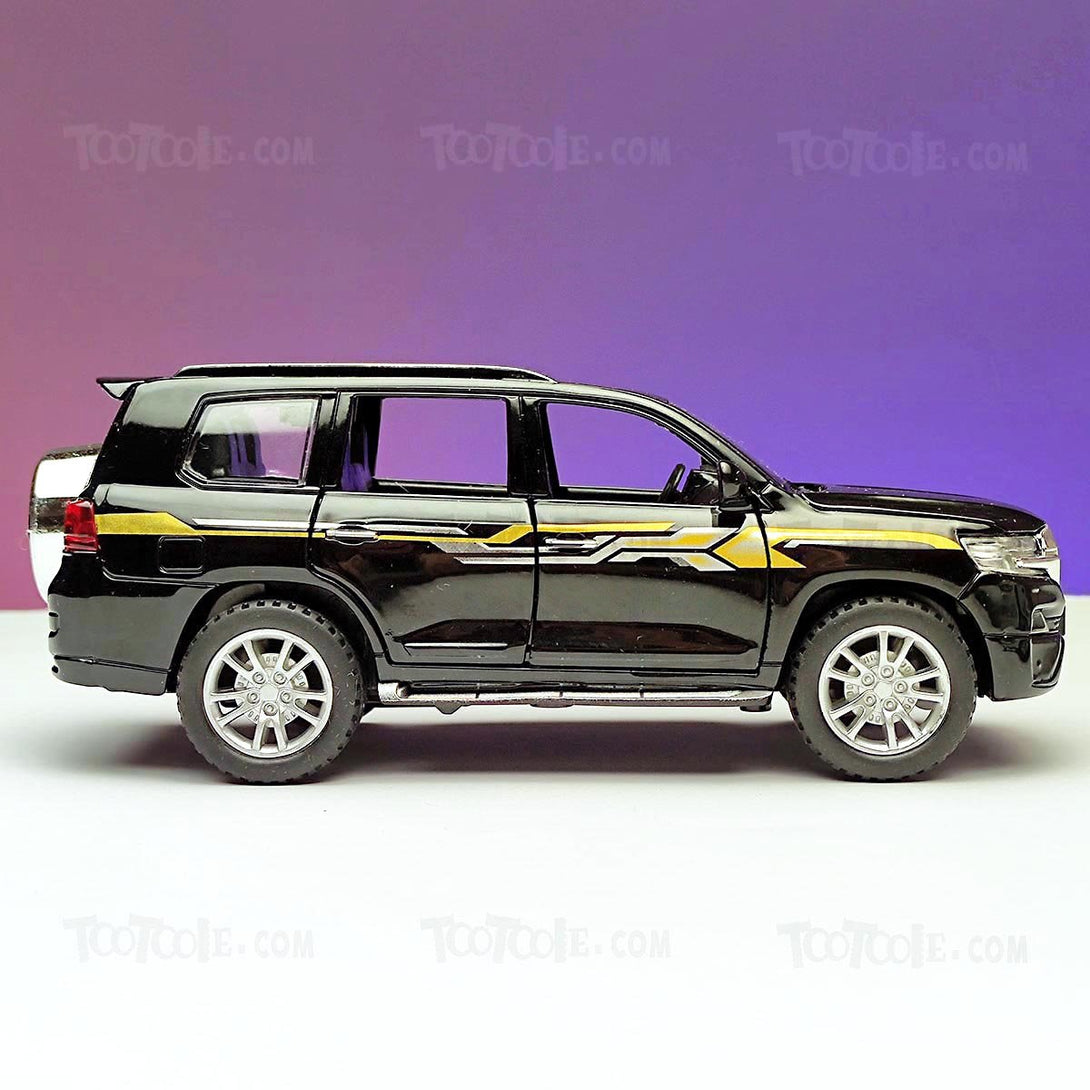 Diecast Car Toyota Prado Land Cruiser Luxury SUV Pull Back Car Model with Light - Tootooie