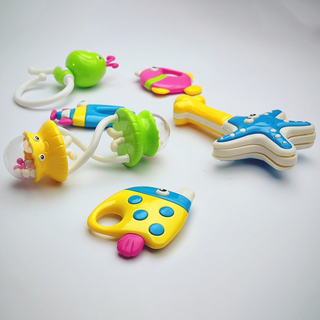 Pack of 6 RATTLING HUT Baby Rattling Toys - I - Tootooie